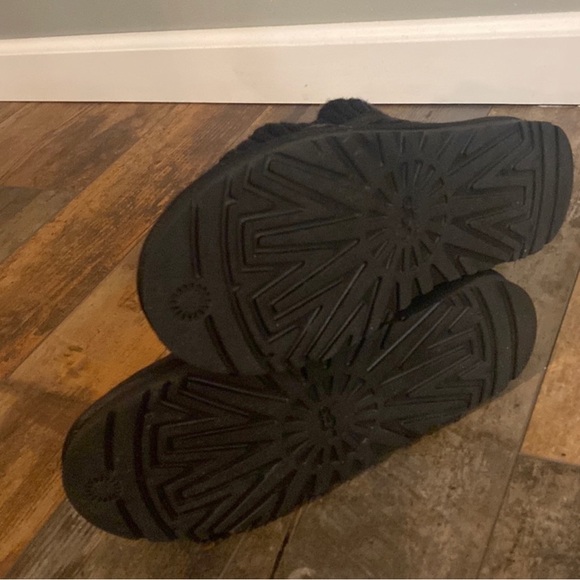 Authentic metallic UGG boots - Picture 10 of 12